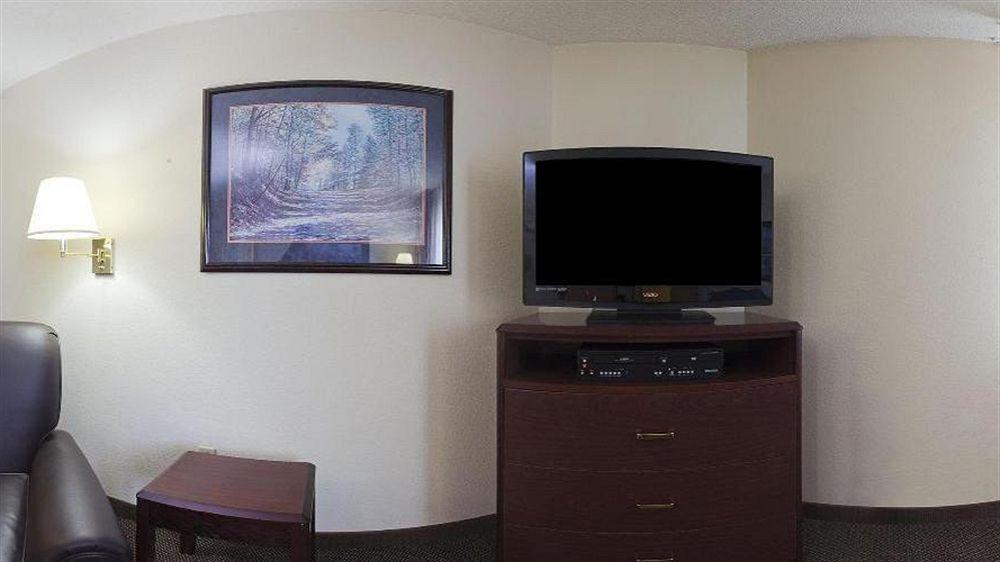 Mainstay Suites Detroit Farmington Hills Kültér fotó